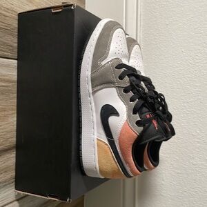 Air Jordan 1 lows (unisex)